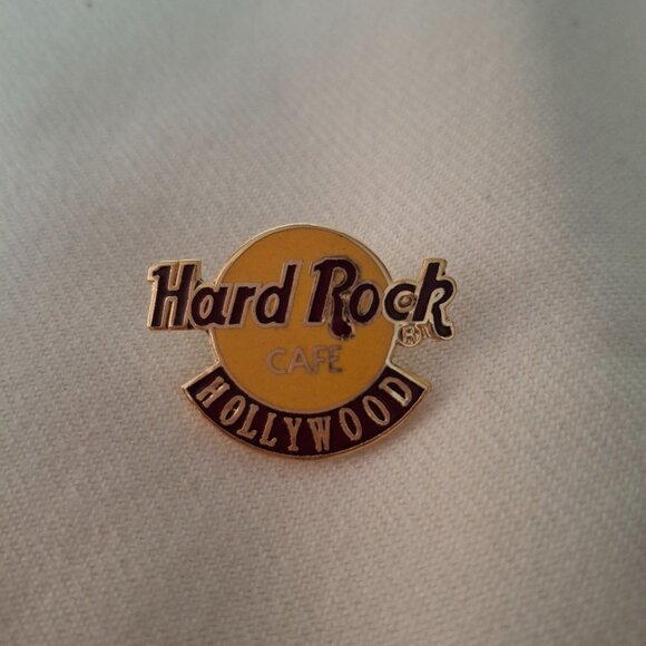 HRC Hollywood pin - Picture 1 of 1